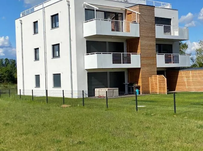 Modernes Am Hafen Mit Seeblick Apartment *